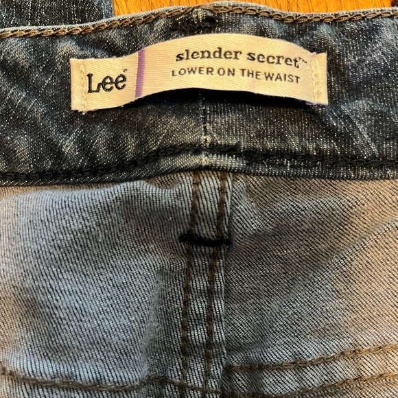 LEE Slender Secret Jeans | Size 10 - Picture 4 of 6